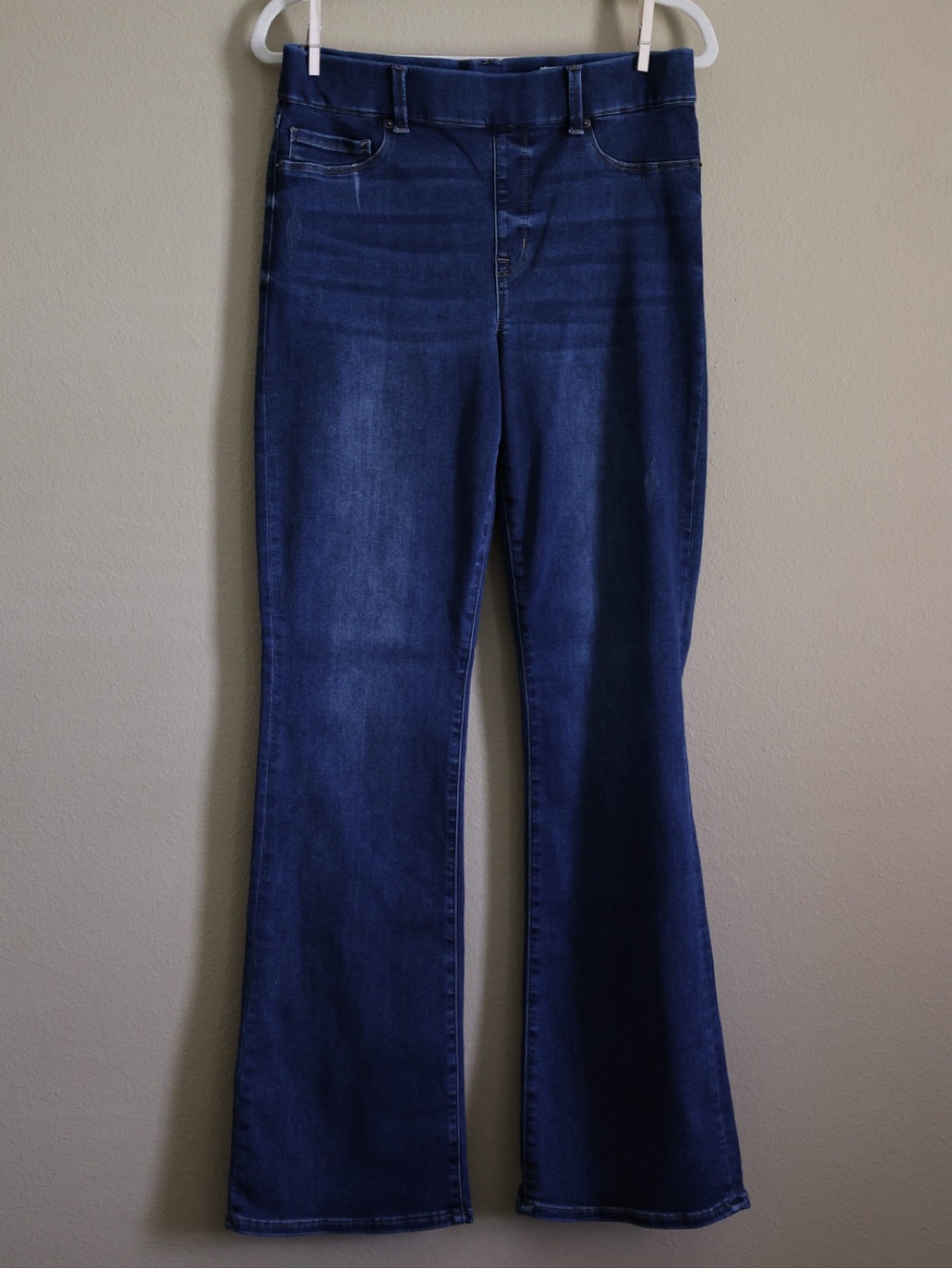 Cosmic Blue Love Dark Wash High Rise Flare Jeans Size 31